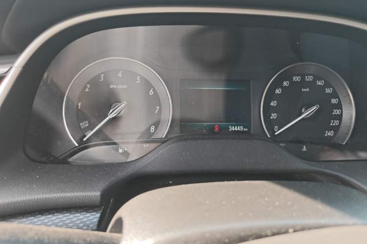 Used Buick GT 2021 Revised Version Flagship 1.5L Automatic Entry-Level Trim Instrument Cluster