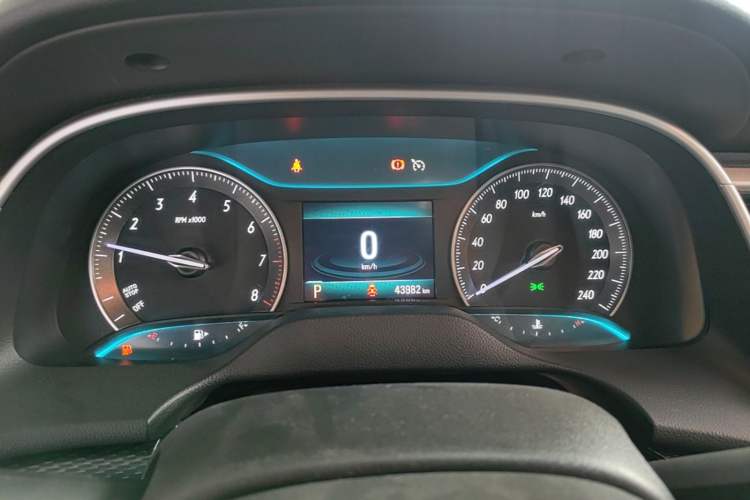 Used Buick GT 2021 Revised Version Flagship 1.5L Automatic Elite Edition Instrument Cluster