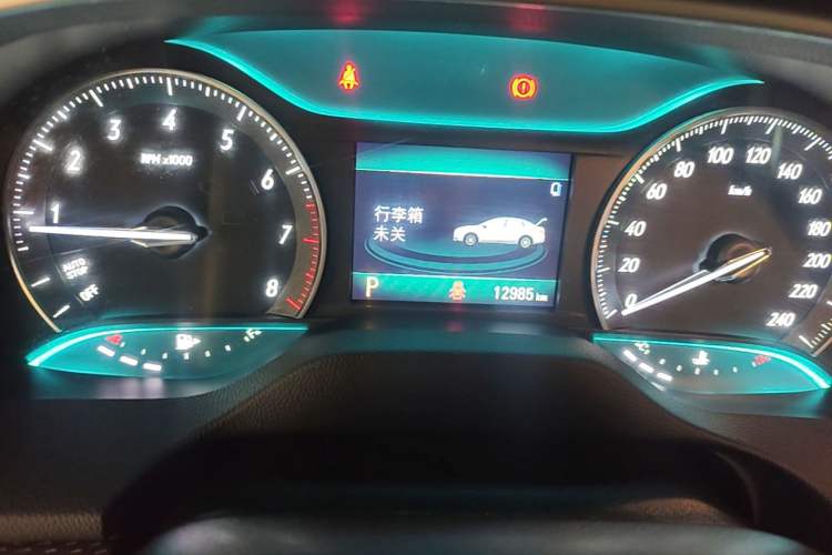 Used Buick GT 2021 Revised Version 1.3T Automatic Mild Hybrid Elite Edition Instrument Cluster