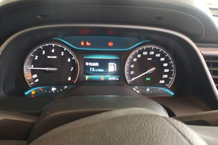 Used Buick GT 2021 Revised Version Flagship 1.5L Automatic Entry-Level Trim Instrument Cluster