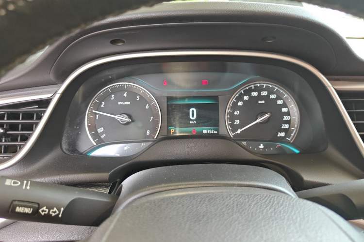 Used Buick GT 2021 Revised Version 1.3T Automatic Mild Hybrid Elite Edition Instrument Cluster