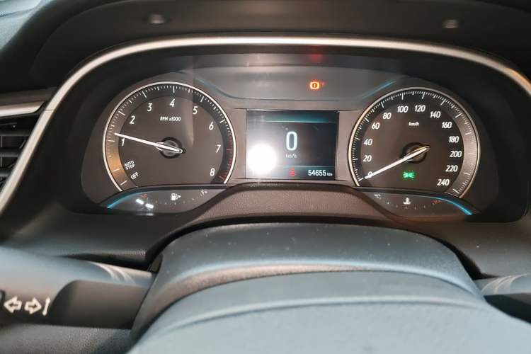 Used Buick GT 2021 Revised Version 1.3T Automatic Mild Hybrid Elite Edition Instrument Cluster