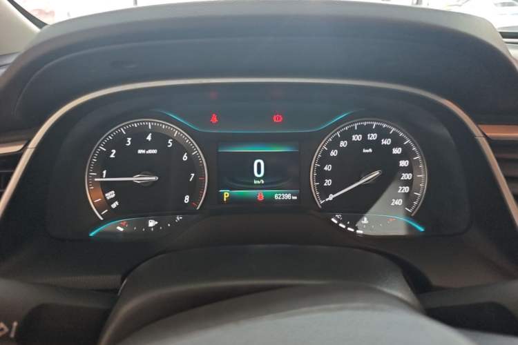 Used Buick GT 2021 Revised Version 1.3T Automatic Mild Hybrid Elite Edition Instrument Cluster