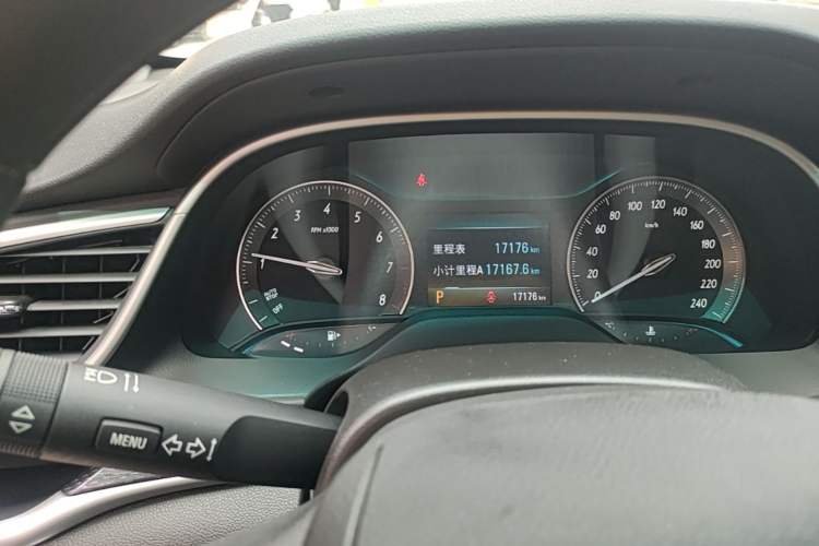 Used Buick GT 2021 Revised Version Flagship 1.5L Automatic Elite Edition Instrument Cluster