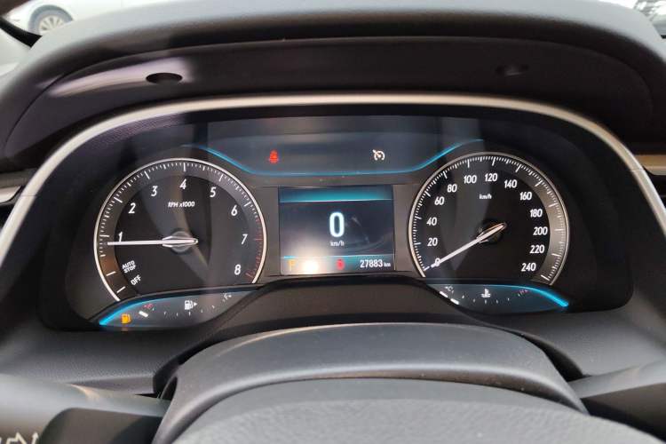 Used Buick GT 2021 Revised Version 1.3T Automatic Mild Hybrid Elite Edition Instrument Cluster