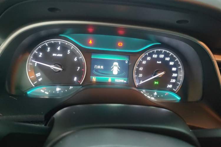 Used Buick GT 2021 Revised Version 1.3T Automatic Mild Hybrid Elite Edition Instrument Cluster