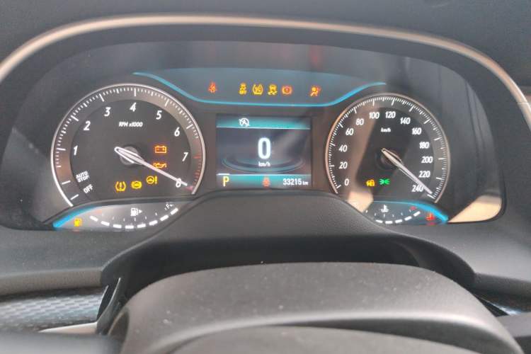 Used Buick GT 2021 Revised Version 1.3T Automatic Mild Hybrid Elite Edition Instrument Cluster