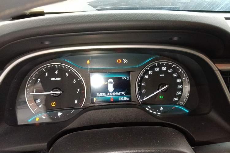 Used Buick GT 2021 Revised Version 1.3T Automatic Mild Hybrid Elite Edition Instrument Cluster