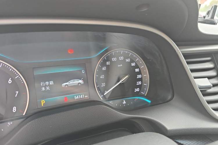 Used Buick GT 2021 Revised Version 1.3T Automatic Mild Hybrid Elite Edition Instrument Cluster