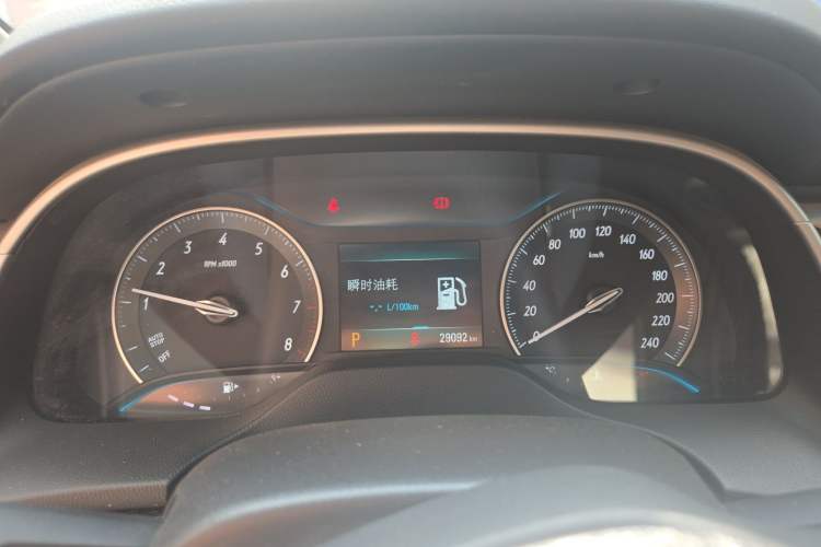 Used Buick GT 2021 Revised Version 1.3T Automatic Mild Hybrid Elite Edition Instrument Cluster