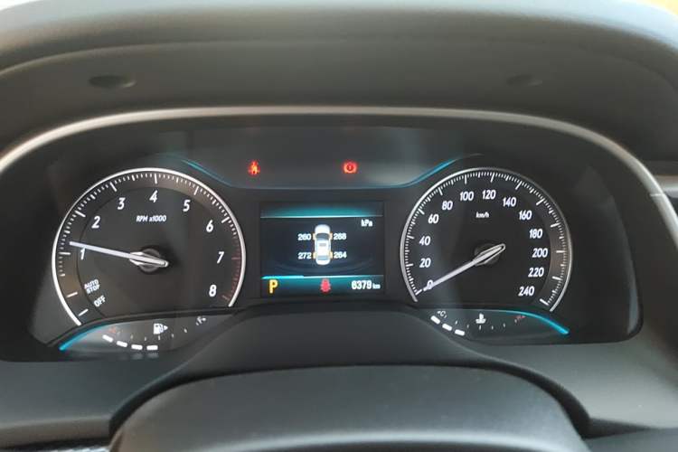 Used Buick GT 2021 Revised Version 1.3T Automatic Mild Hybrid Elite Edition Instrument Cluster