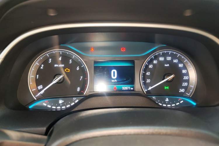 Used Buick GT 2021 Revised Version Flagship 1.5L Automatic Entry-Level Trim Instrument Cluster