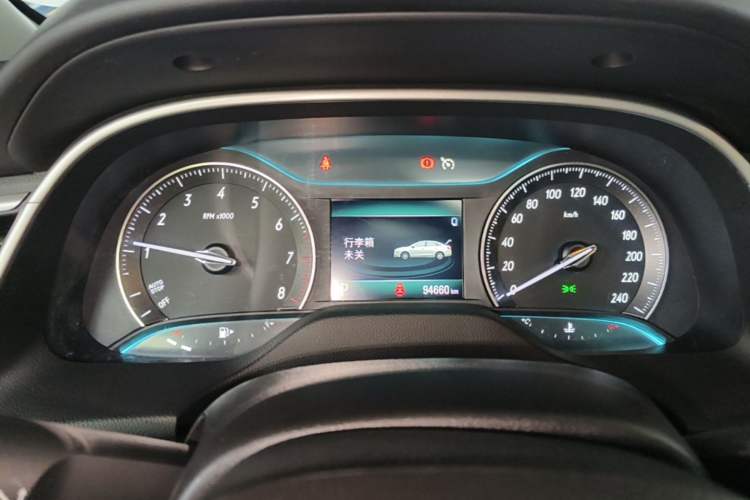 Used Buick GT 2021 Revised Version 1.3T Automatic Mild Hybrid Elite Edition Instrument Cluster