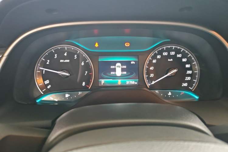 Used Buick GT 2021 Revised Version Flagship 1.5L Automatic Entry-Level Trim Instrument Cluster