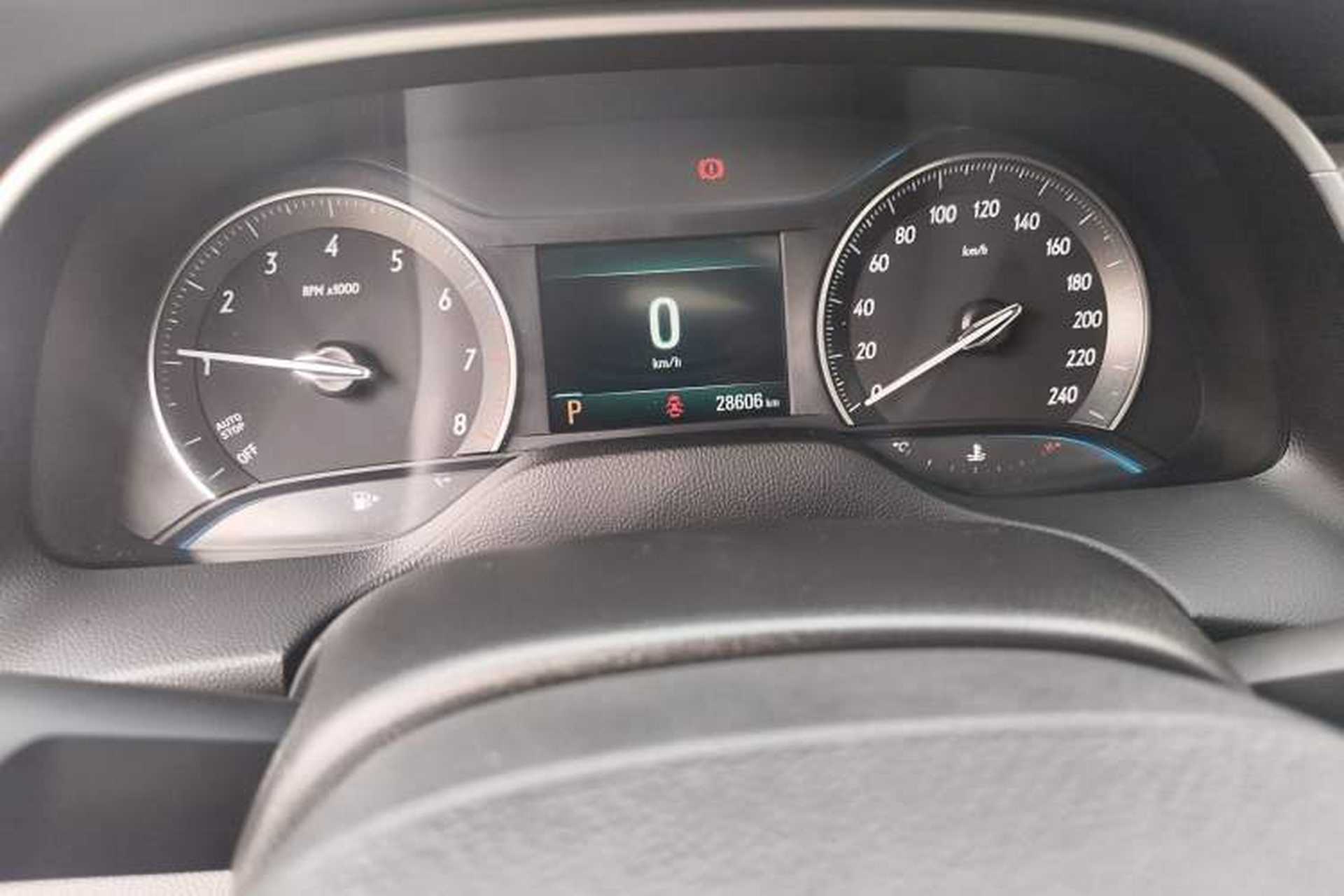 Used Buick GT 2021 Revised Version 1.3T Automatic Mild Hybrid Advanced Edition Instrument Cluster