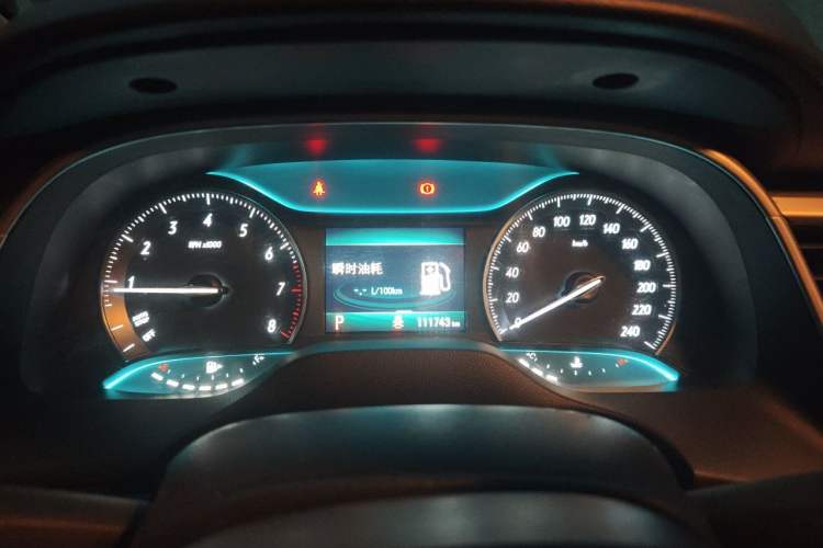 Used Buick GT 2021 Revised Version 1.3T Automatic Mild Hybrid Elite Edition Instrument Cluster