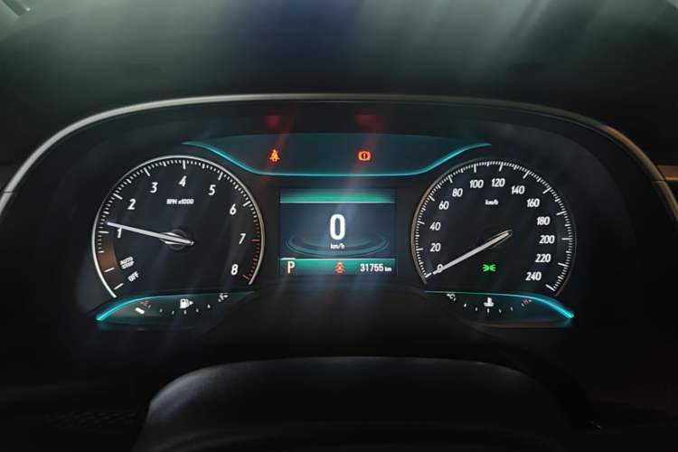 Used Buick GT 2021 Revised Version Flagship 1.5L Automatic Entry-Level Trim Instrument Cluster