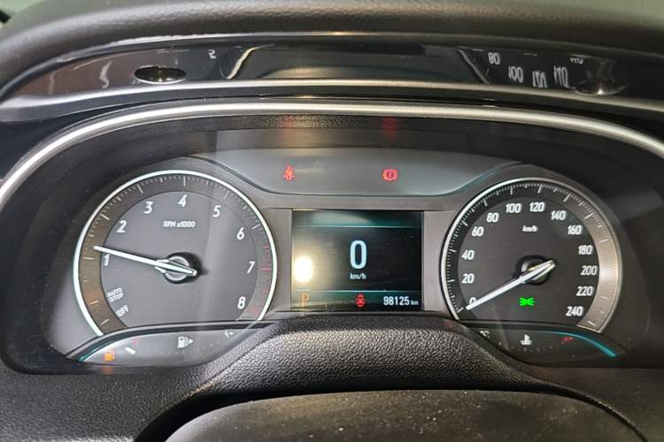 Used Buick GT 2021 Revised Version Flagship 1.5L Automatic Elite Edition Instrument Cluster