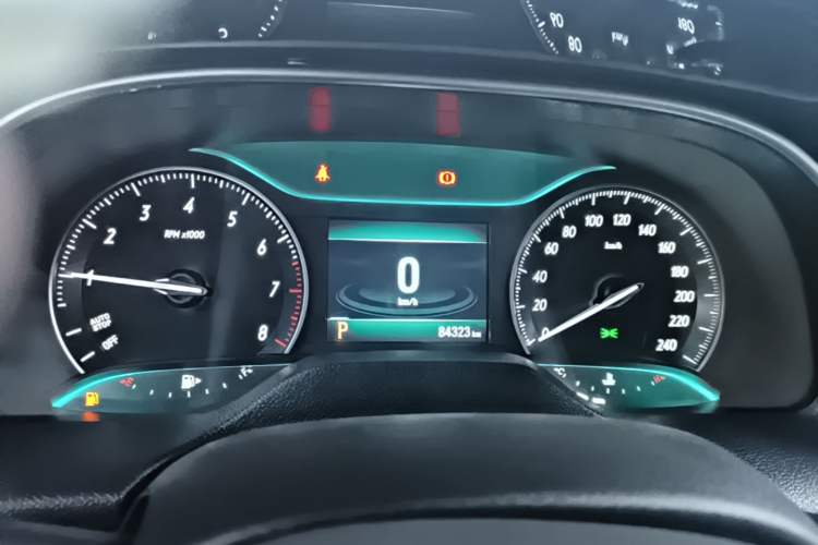 Used Buick GT 2021 Revised Version 1.3T Automatic Mild Hybrid Elite Edition Instrument Cluster