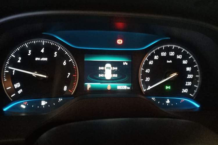 Used Buick GT 2021 Revised Version 1.3T Automatic Mild Hybrid Elite Edition Instrument Cluster
