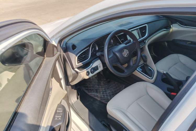 Used Buick GT 2021 Exemplar 1.5L Automatic Elite Version Interior 2