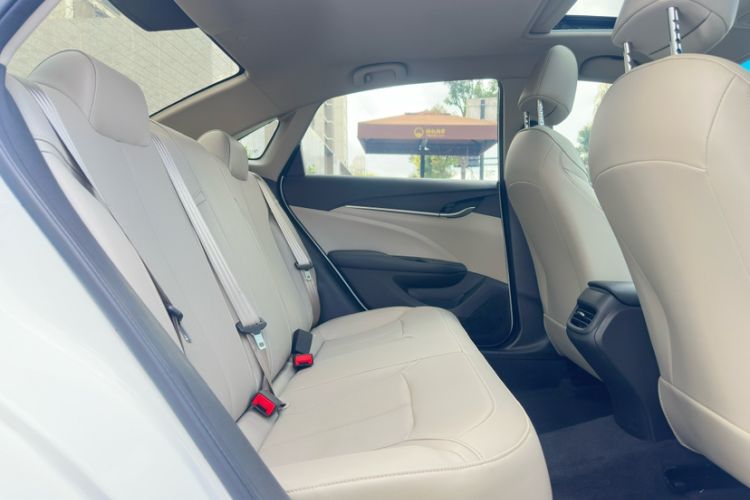 Used Buick GT 2021 Exemplar 1.5L Automatic Elite Version Interior 2