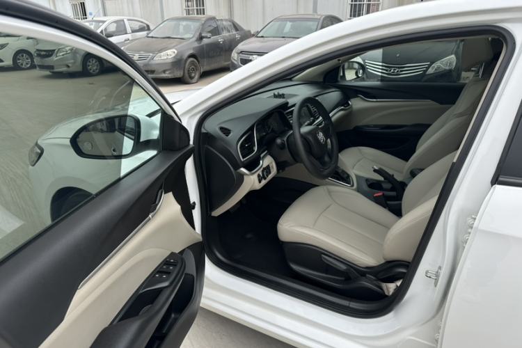 Used Buick GT 2021 Exemplar 1.5L Automatic Elite Version Interior 2
