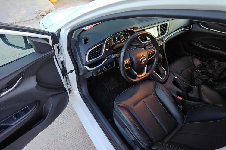Used Buick GT 2021 Revised Version 1.3T Automatic Mild Hybrid Elite Edition Interior 3