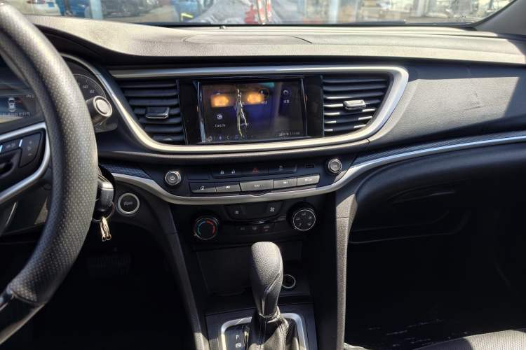 Used Buick GT 2021 Revised Version Flagship 1.5L Automatic Entry-Level Trim Interior 5