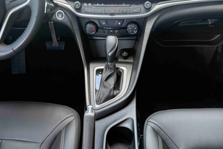 Used Buick GT 2021 Revised Version 1.3T Automatic Mild Hybrid Elite Edition Interior 5
