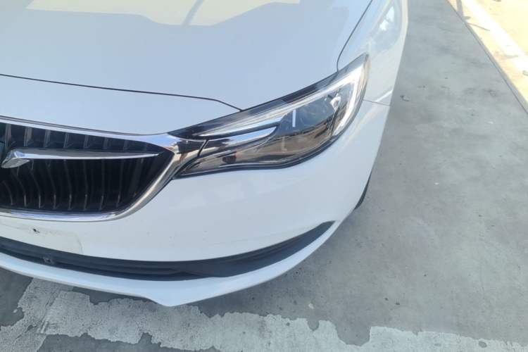 Used Buick GT 2021 Revised Version Flagship 1.5L Automatic Elite Edition Left Front Headlight