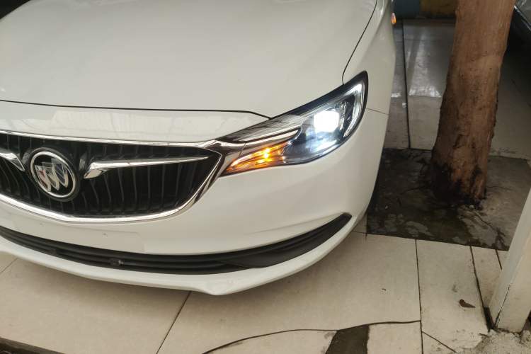 Used Buick GT 2021 Revised Version Flagship 1.5L Automatic Elite Edition Left Front Headlight