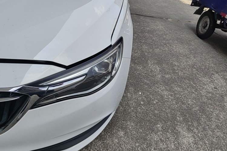 Used Buick GT 2021 Revised Version 1.3T Automatic Mild Hybrid Elite Edition Left Front Headlight