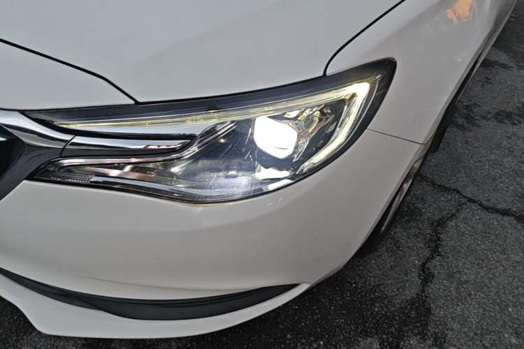 Used Buick GT 2021 Revised Version Flagship 1.5L Automatic Elite Edition Left Front Headlight