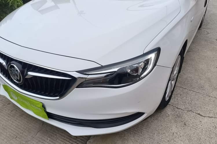 Used Buick GT 2021 Revised Version Flagship 1.5L Automatic Elite Edition Left Front Headlight
