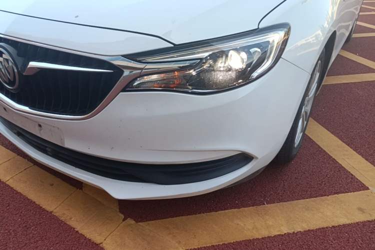 Used Buick GT 2021 Revised Version Flagship 1.5L Automatic Elite Edition Left Front Headlight