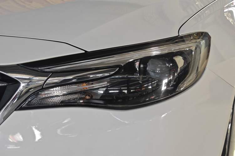 Used Buick GT 2021 1.3T Automatic Mild Hybrid Elite Version Left Front Headlight