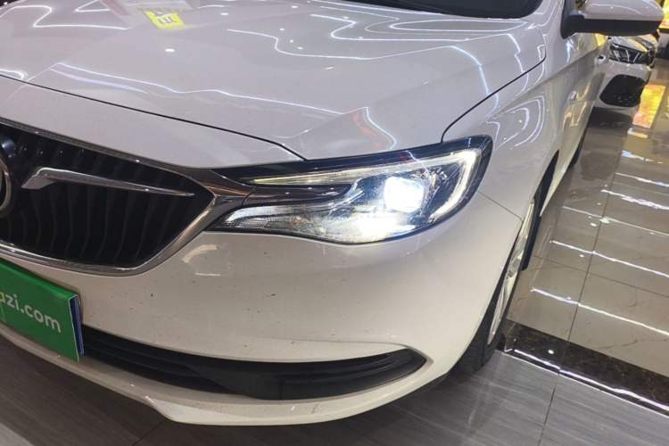 Used Buick GT 2021 Revised Version Flagship 1.5L Automatic Elite Edition Left Front Headlight