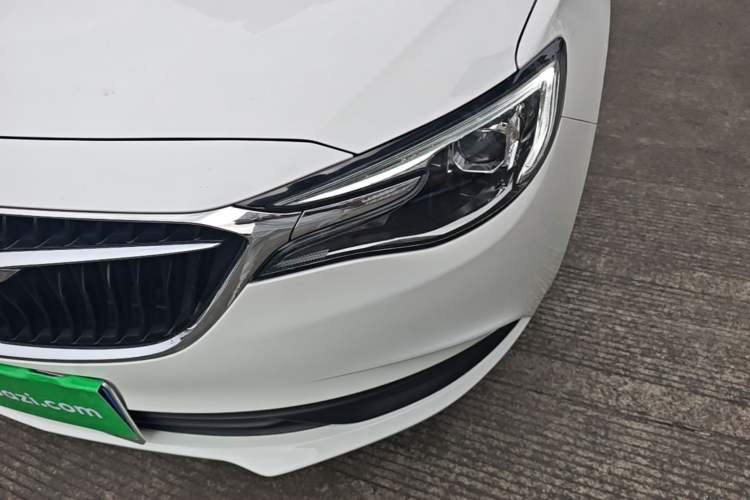 Used Buick GT 2021 Revised Version Flagship 1.5L Automatic Elite Edition Left Front Headlight