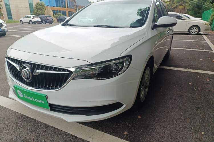Used Buick GT 2021 Revised Version Flagship 1.5L Automatic Elite Edition Left Front Headlight