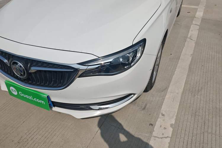Used Buick GT 2021 Revised Version Flagship 1.5L Automatic Elite Edition Left Front Headlight