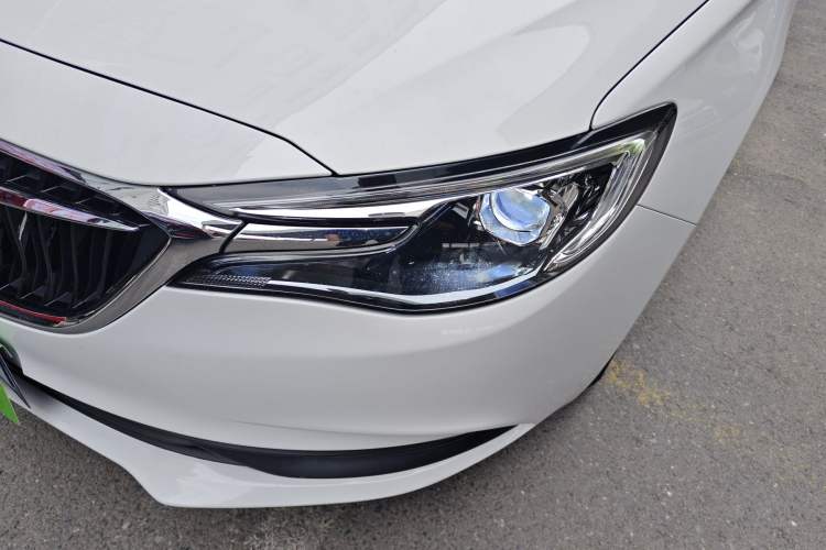Used Buick GT 2021 Revised Version 1.3T Automatic Mild Hybrid Advanced Edition Left Front Headlight