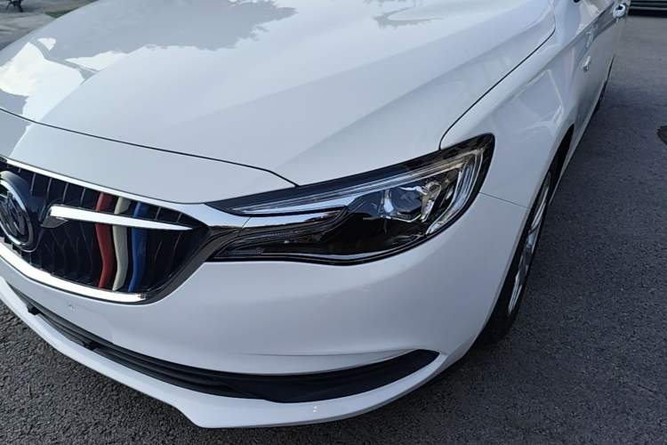 Used Buick GT 2021 Revised Version Flagship 1.5L Automatic Entry-Level Trim Left Front Headlight
