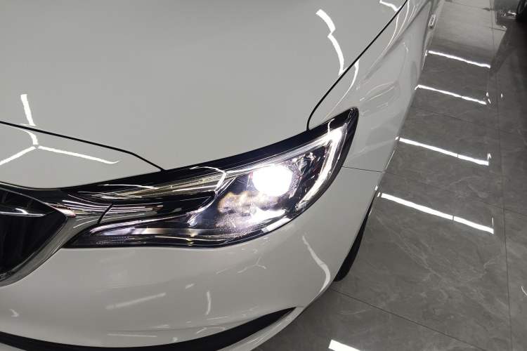 Used Buick GT 2021 Revised Version Flagship 1.5L Automatic Elite Edition Left Front Headlight