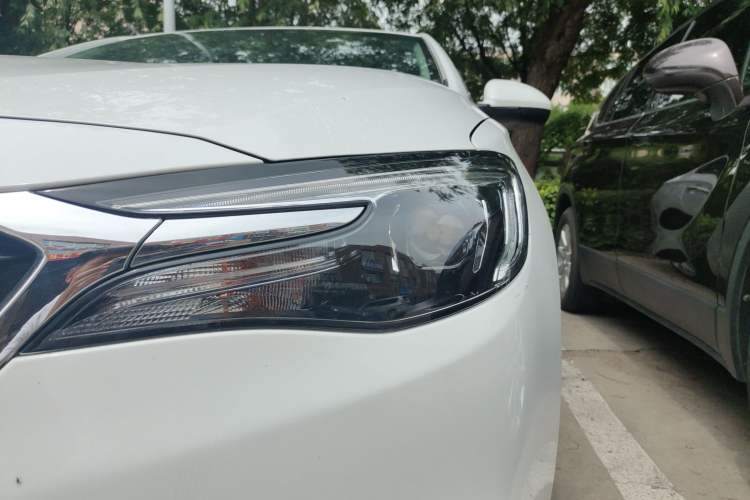 Used Buick GT 2021 Revised Version Flagship 1.5L Automatic Elite Edition Left Front Headlight