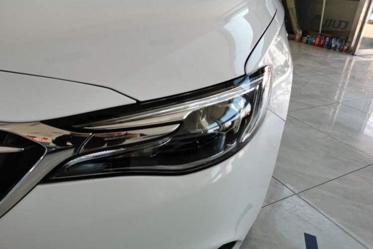 Used Buick GT 2021 Revised Version Flagship 1.5L Automatic Elite Edition Left Front Headlight