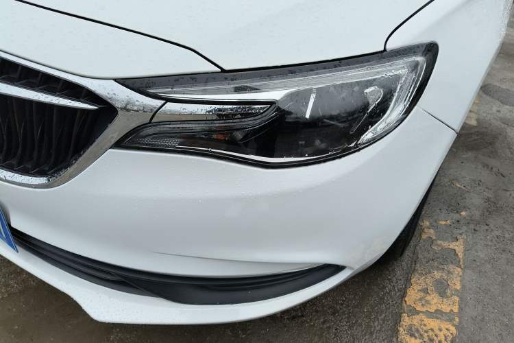 Used Buick GT 2021 Revised Version Flagship 1.5L Automatic Elite Edition Left Front Headlight