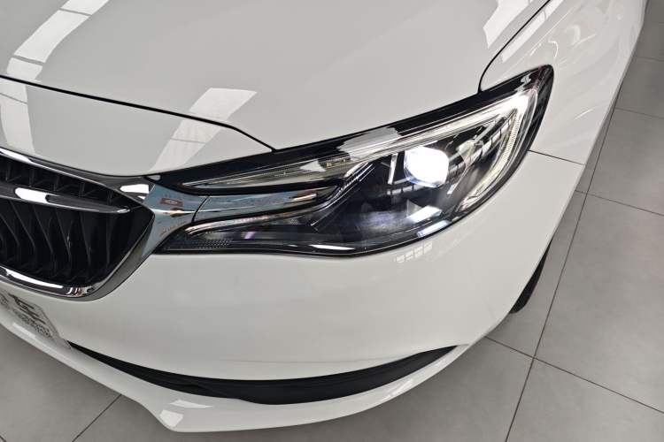 Used Buick GT 2021 Revised Version Flagship 1.5L Automatic Elite Edition Left Front Headlight