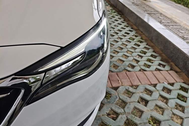 Used Buick GT 2021 1.3T Automatic Mild Hybrid Elite Version Left Front Headlight