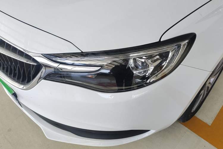 Used Buick GT 2021 Revised Version 1.3T Automatic Mild Hybrid Advanced Edition Left Front Headlight